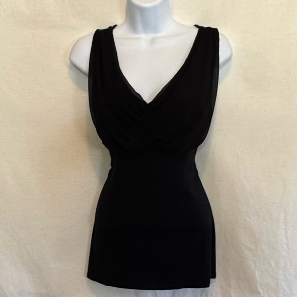 E-25 Express Black Sleeveless Pullover‎ Summer Blouse Size S - Picture 1 of 12